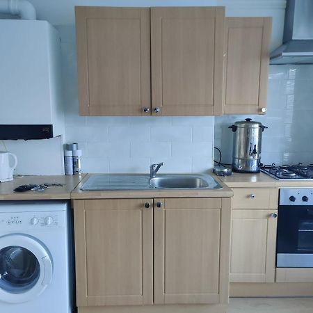 Апартаменти Studio On Golders Green Road Лондон Екстер'єр фото